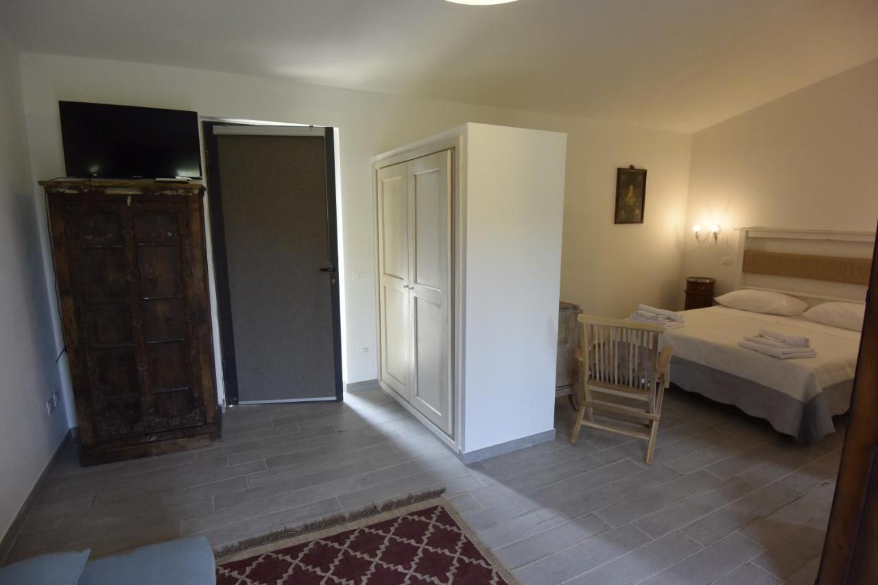 Agriturismo La Fontaccia Montiano  Kültér fotó